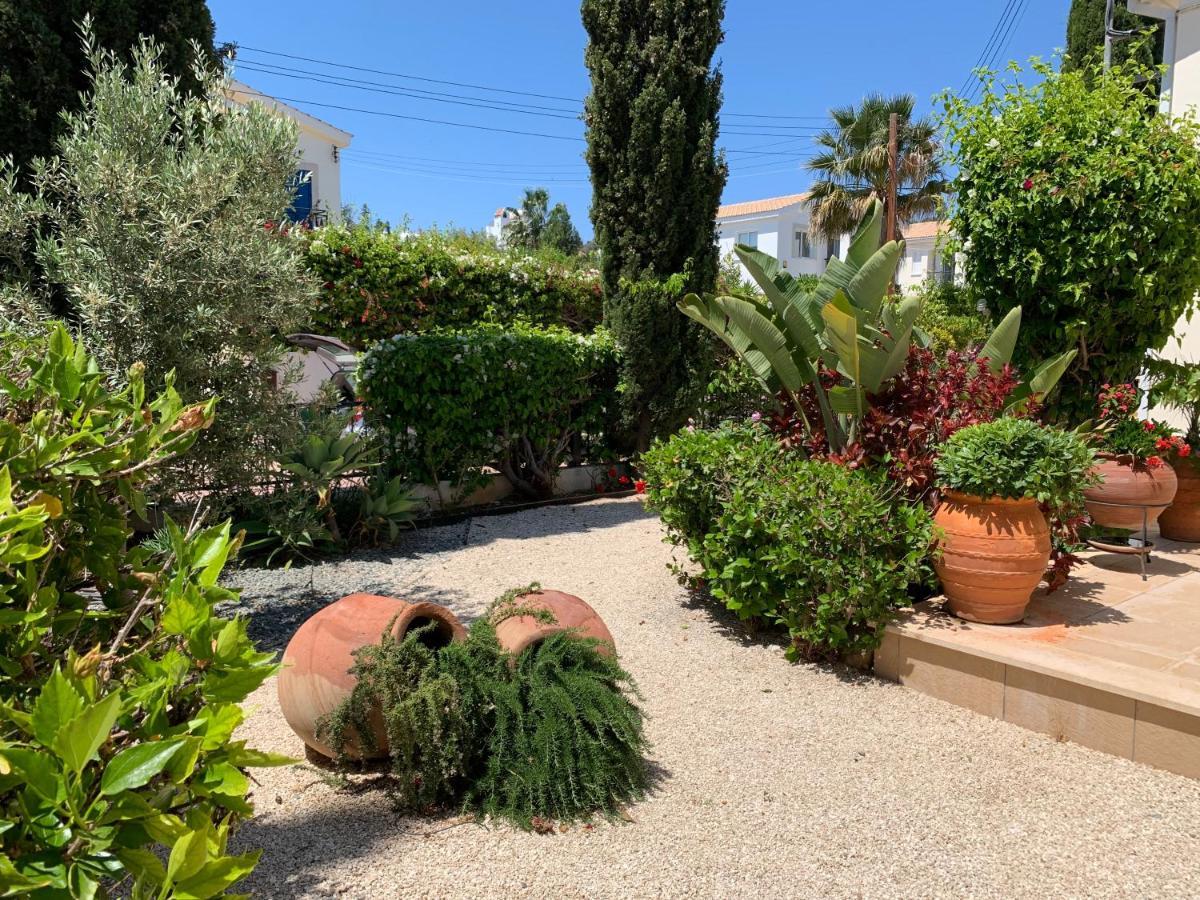 נאו חוריו Beach Villa Sofia מראה חיצוני תמונה