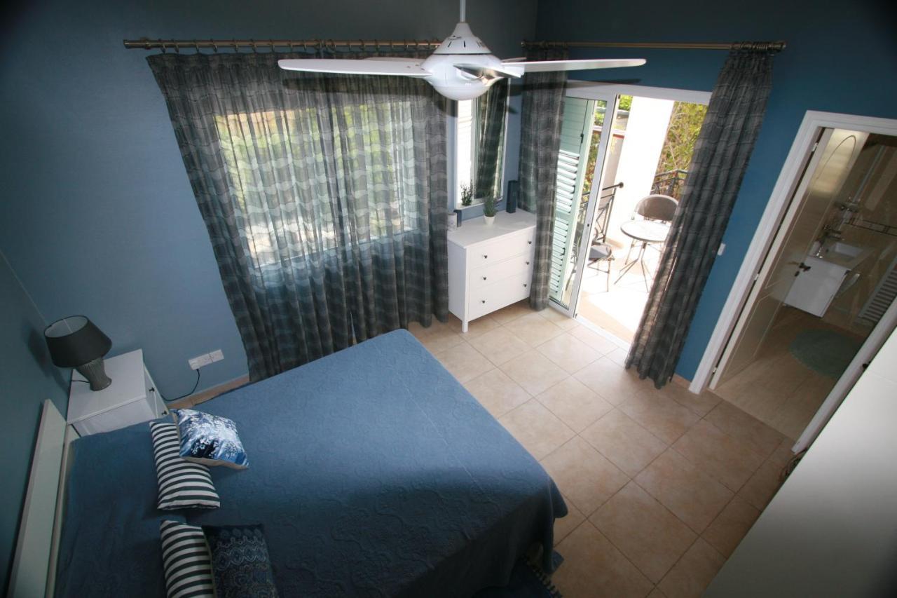 נאו חוריו Beach Villa Sofia מראה חיצוני תמונה