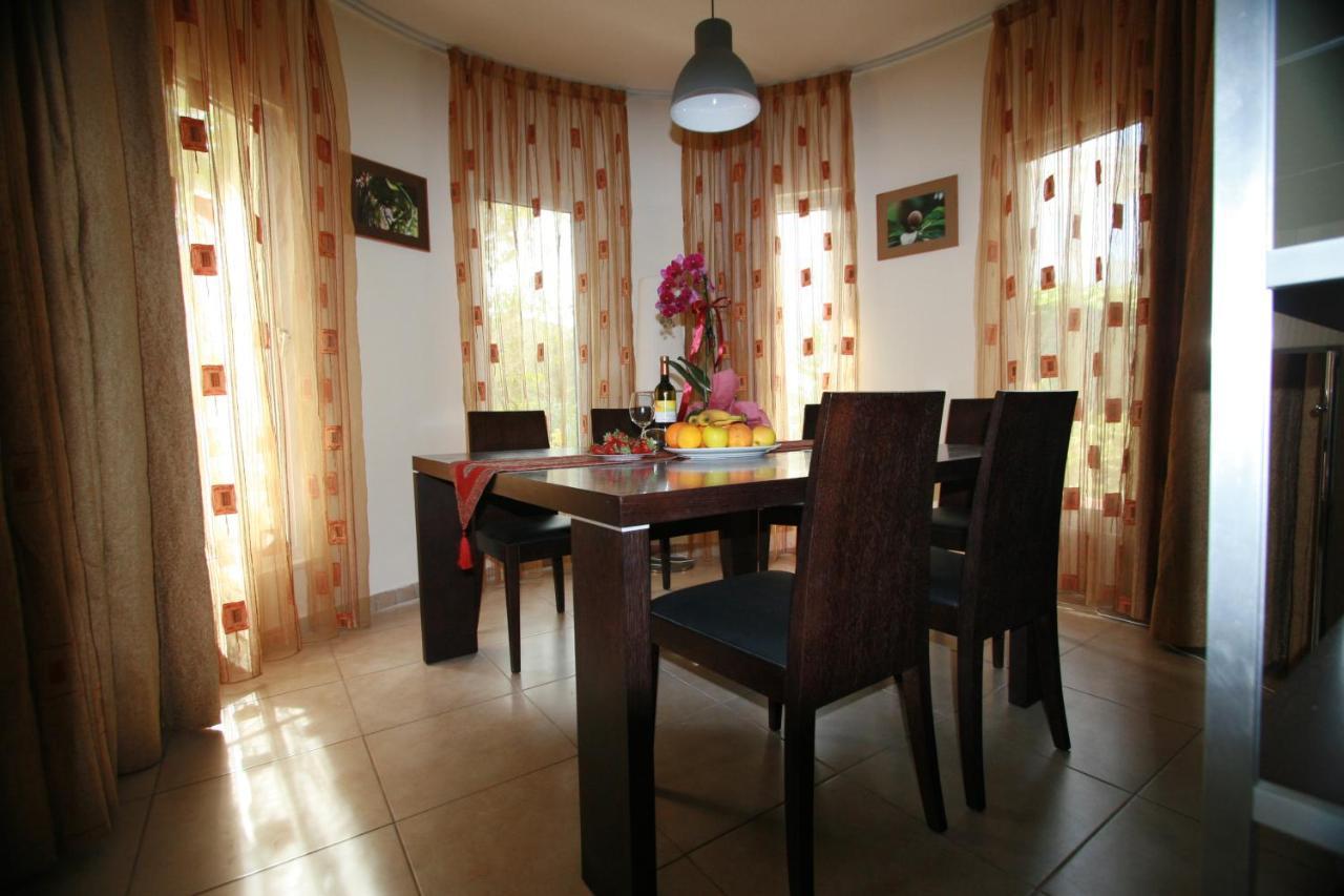 נאו חוריו Beach Villa Sofia מראה חיצוני תמונה