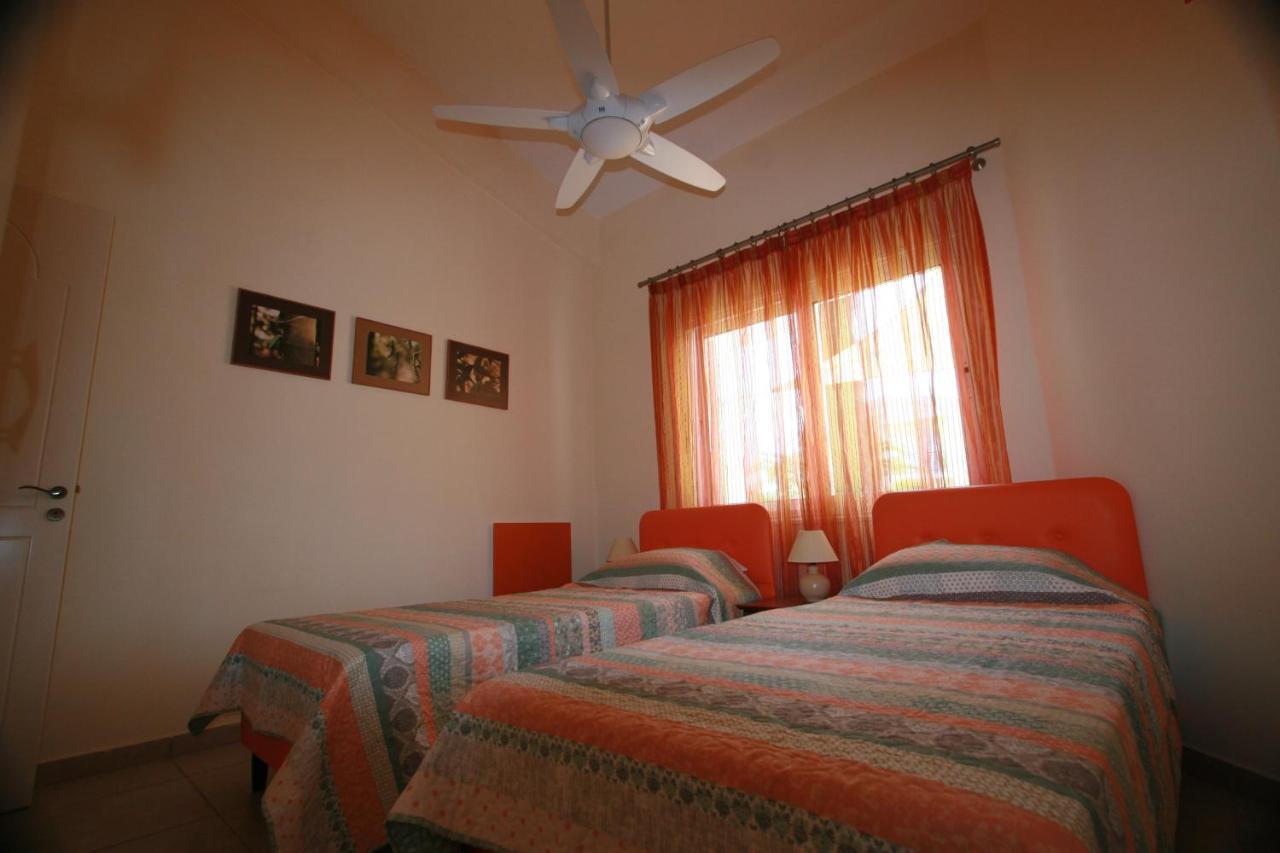 נאו חוריו Beach Villa Sofia מראה חיצוני תמונה